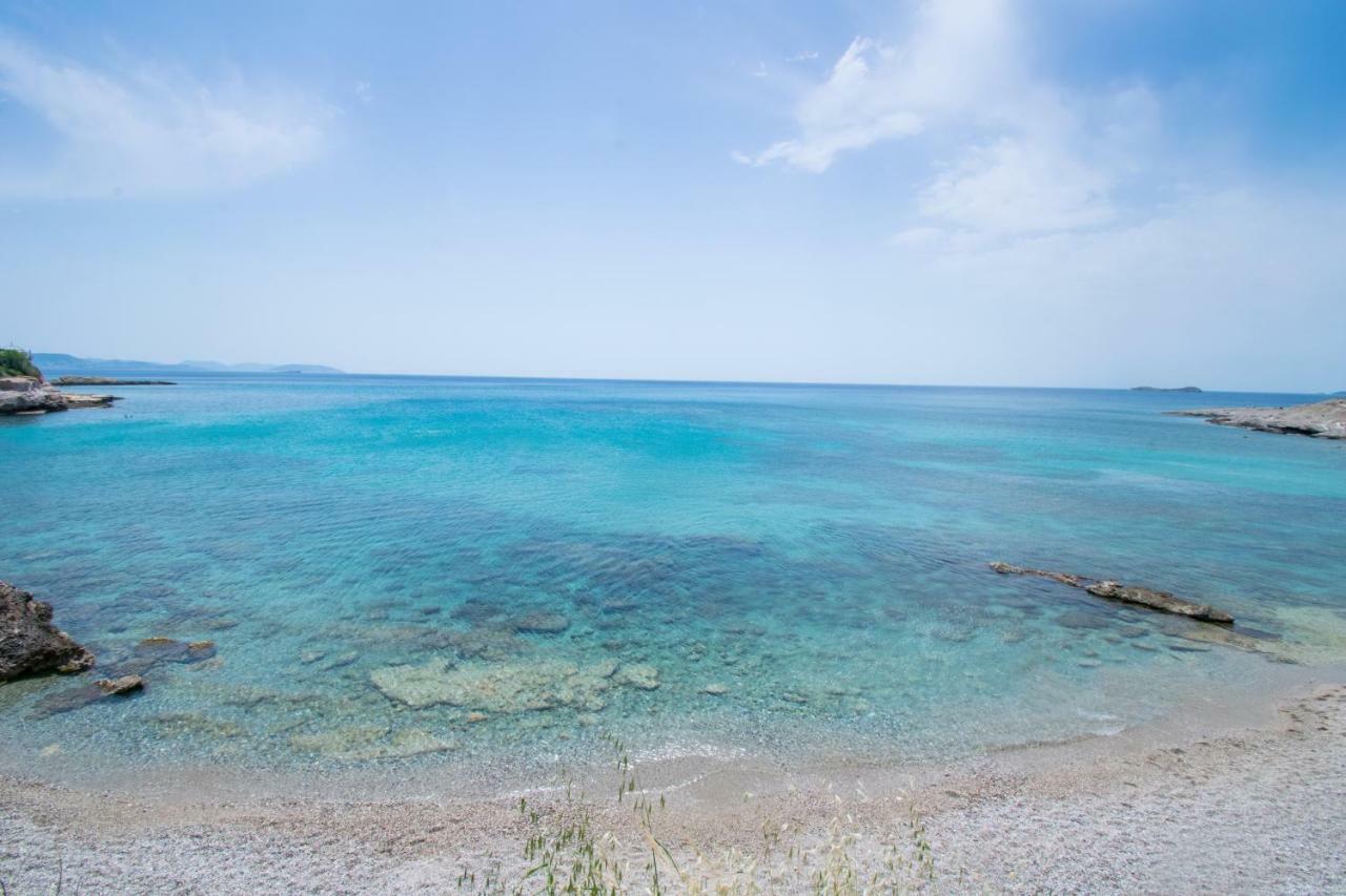 Beach House Near Athens Agia Marina  外观 照片